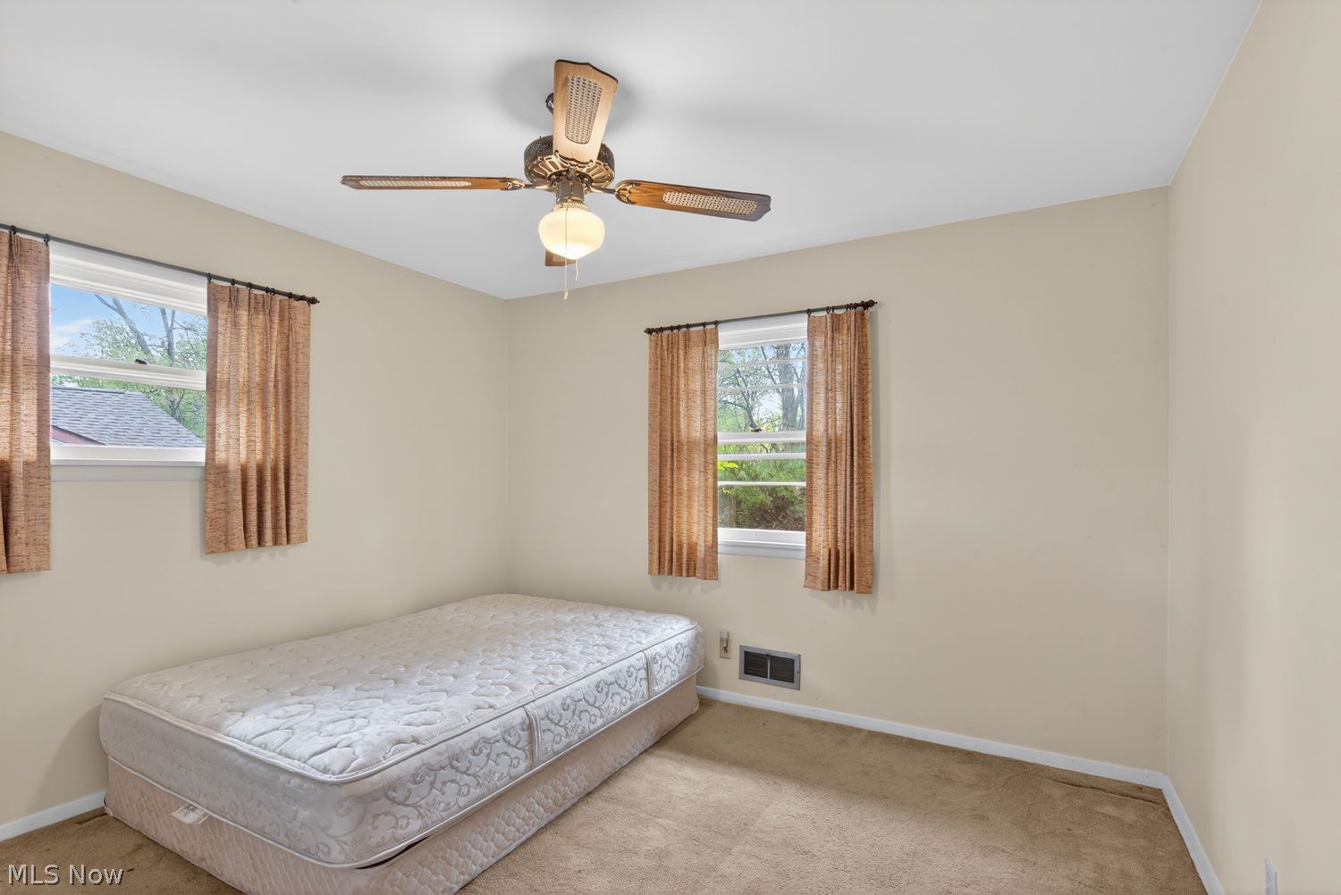 811 Havenwood Drive New Franklin OH 44319