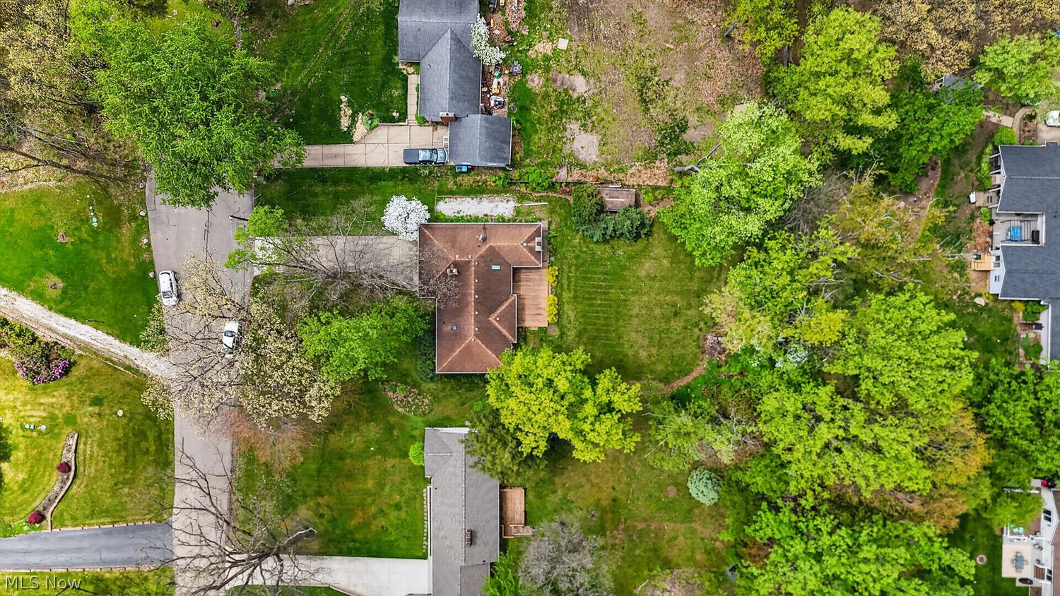 811 Havenwood Drive New Franklin OH 44319