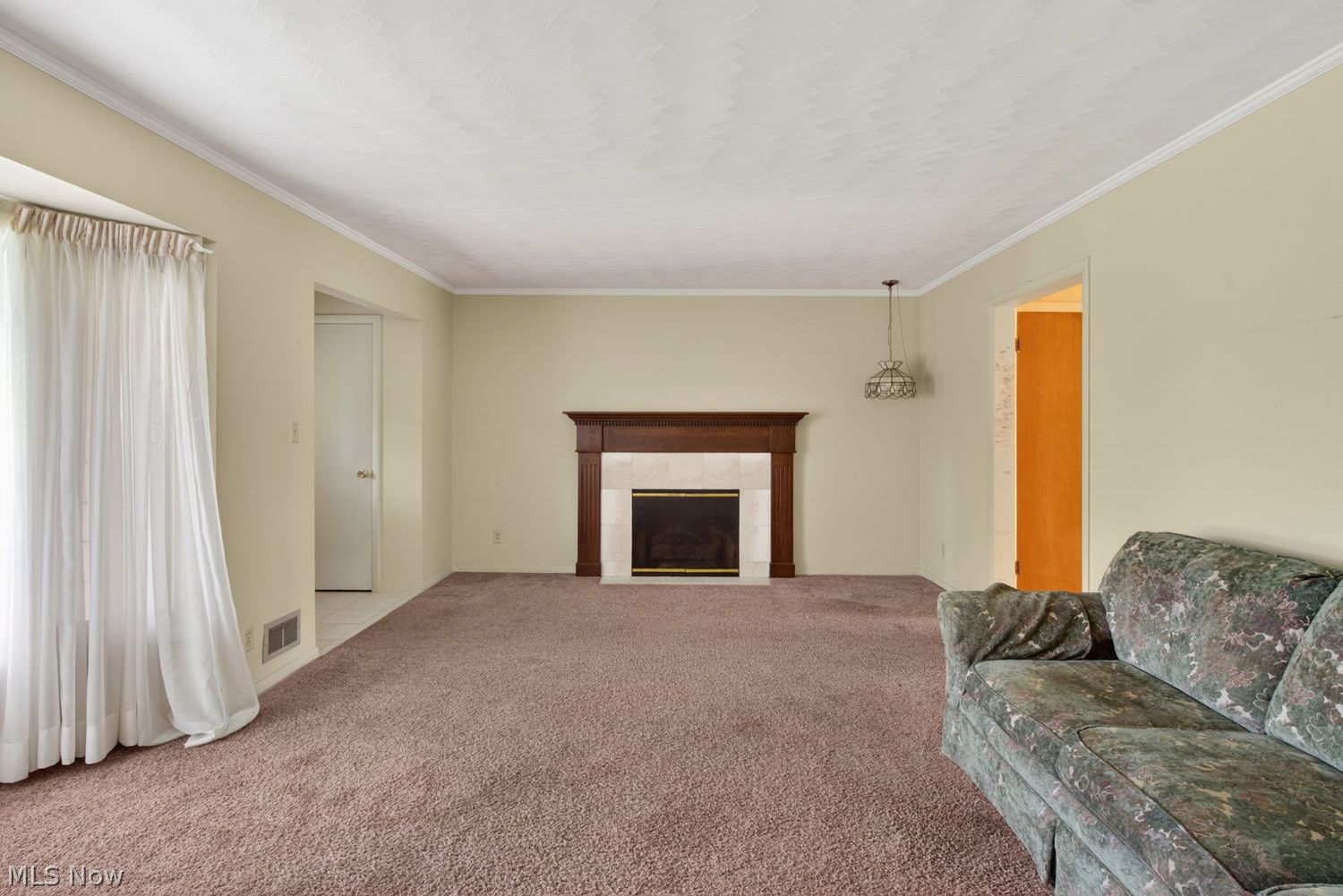811 Havenwood Drive New Franklin OH 44319