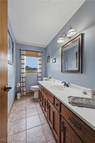 468 Roxbury Avenue NW Massillon OH 44646