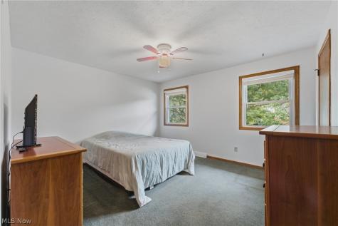 468 Roxbury Avenue NW Massillon OH 44646