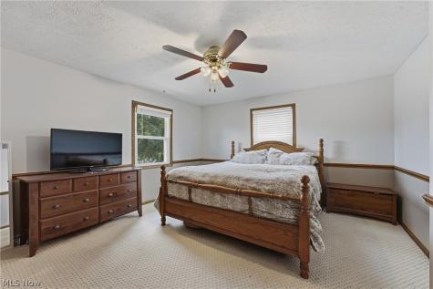 468 Roxbury Avenue NW Massillon OH 44646