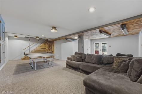 468 Roxbury Avenue NW Massillon OH 44646