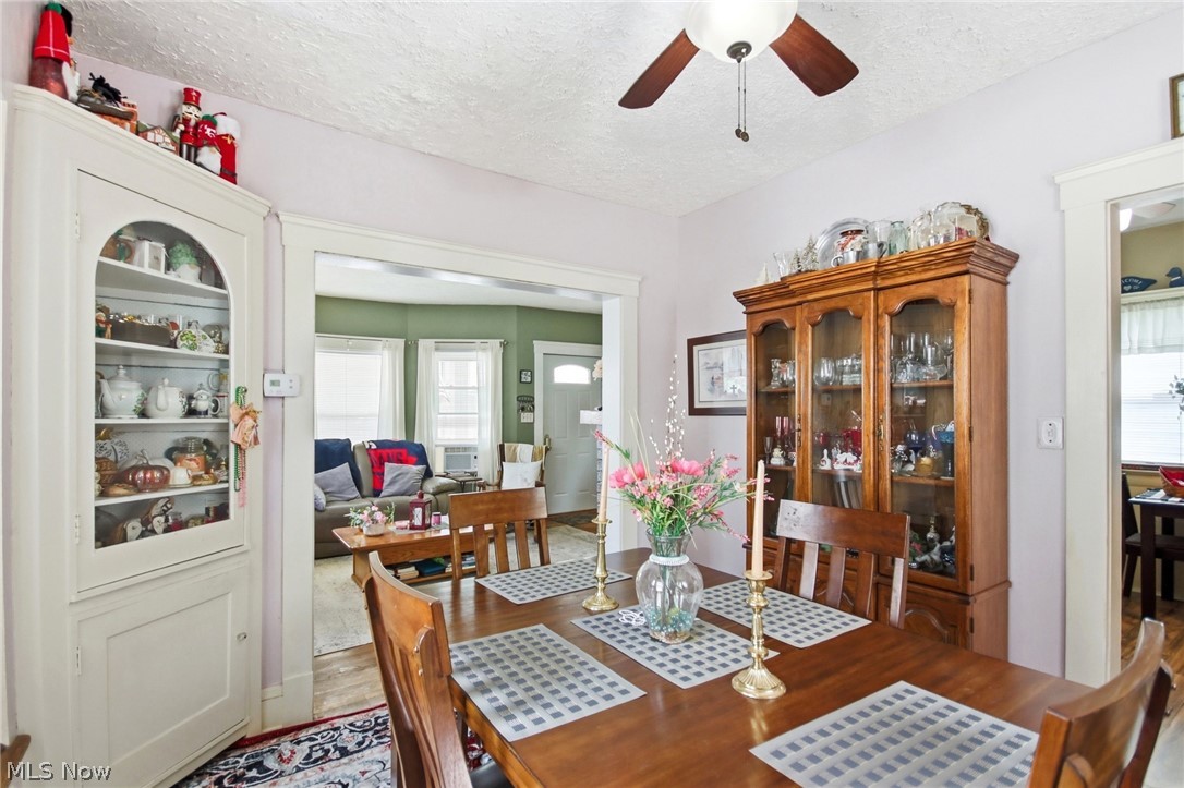 1554 Olivewood Avenue Lakewood OH 44107