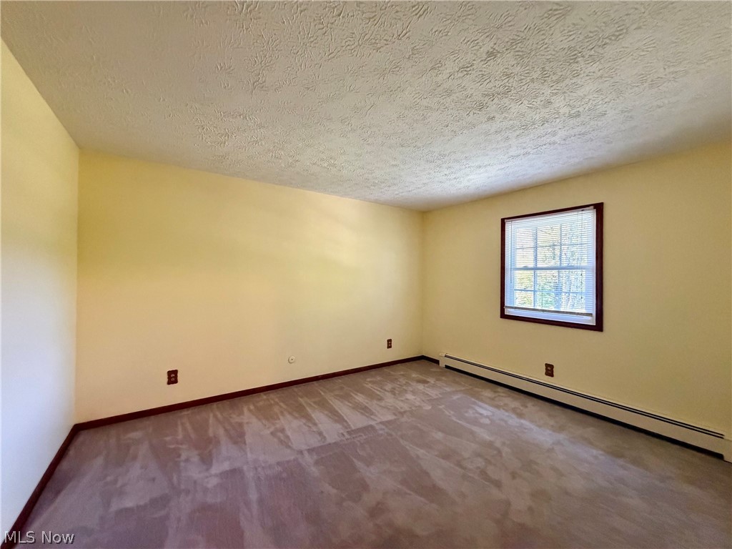 9059 E Mountain View Drive Chardon OH 44024