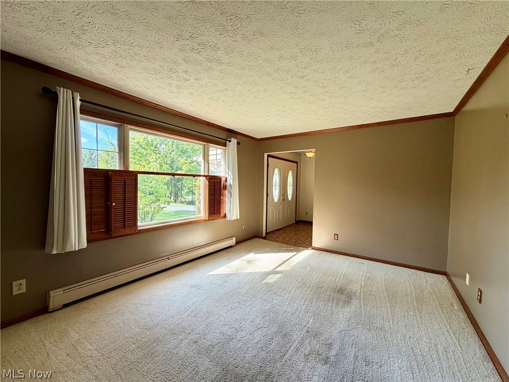 9059 E Mountain View Drive Chardon OH 44024