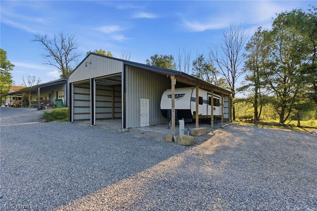2445 Chandlersville Road Zanesville OH 43701