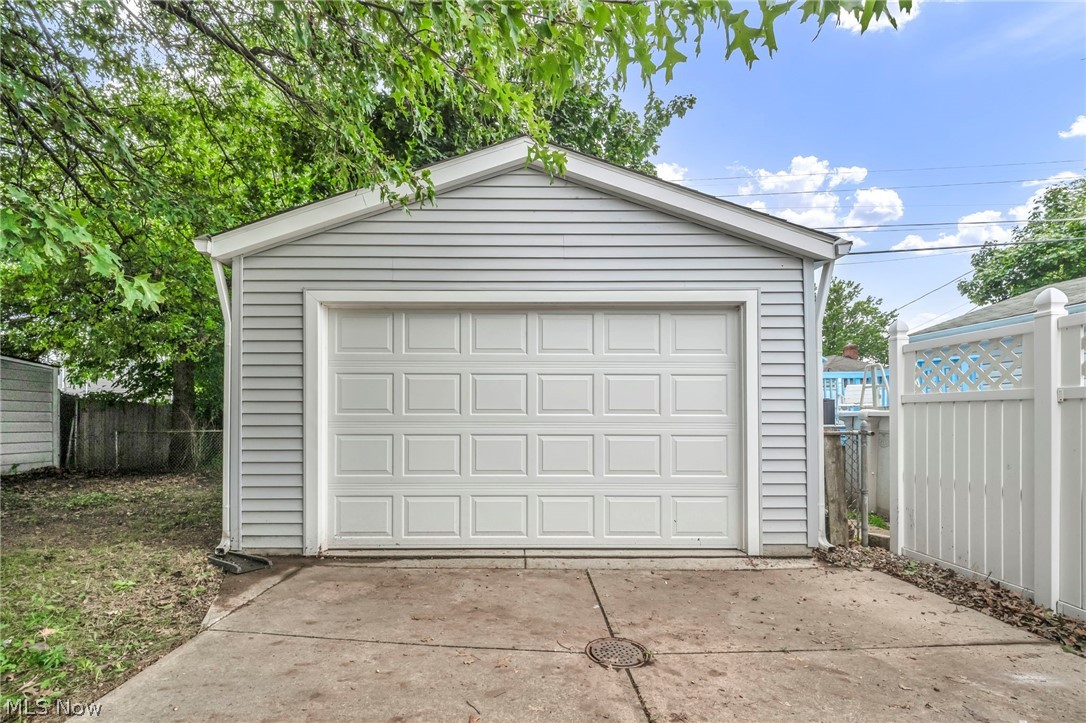 6507 Forest Avenue Parma OH 44129