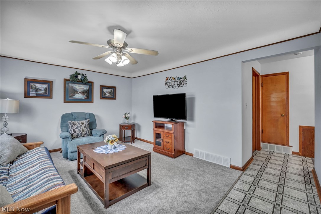 6507 Forest Avenue Parma OH 44129