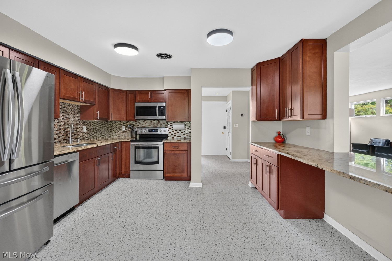 24080 Fairmount Boulevard Shaker Heights OH 44122