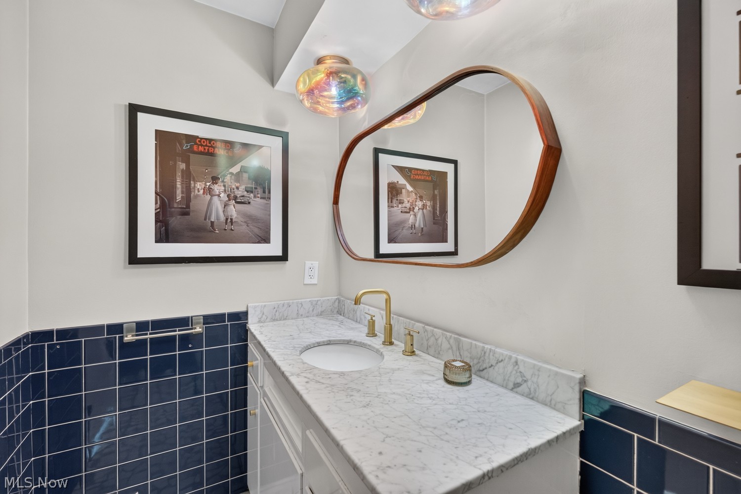 24080 Fairmount Boulevard Shaker Heights OH 44122