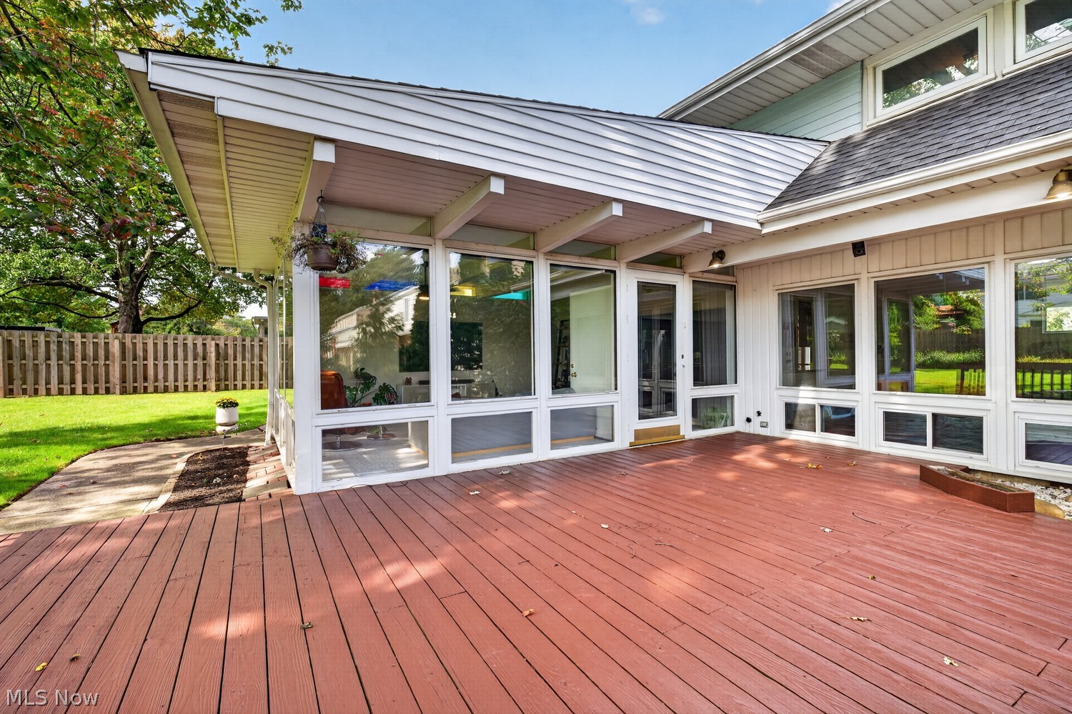 24080 Fairmount Boulevard Shaker Heights OH 44122