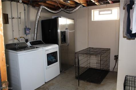 13605 Crestway Drive Brook Park OH 44142