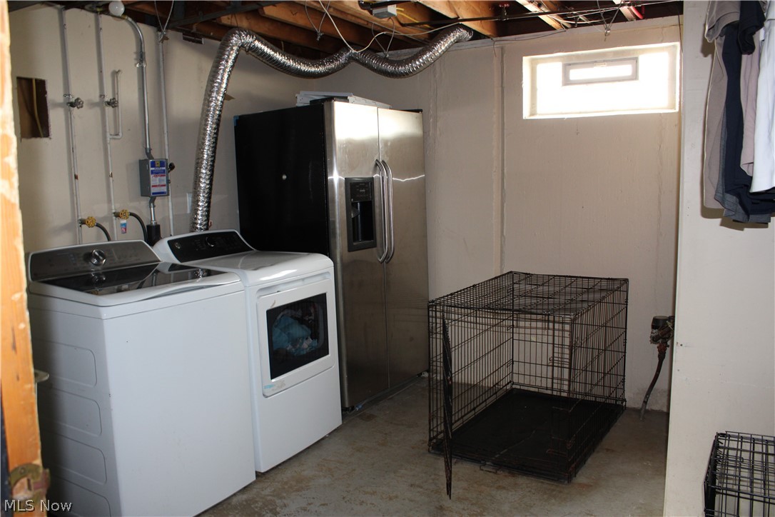 13605 Crestway Drive Brook Park OH 44142