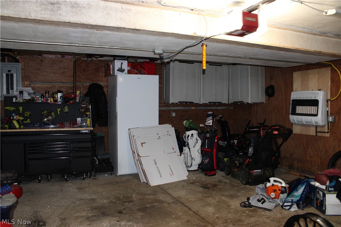 13605 Crestway Drive Brook Park OH 44142