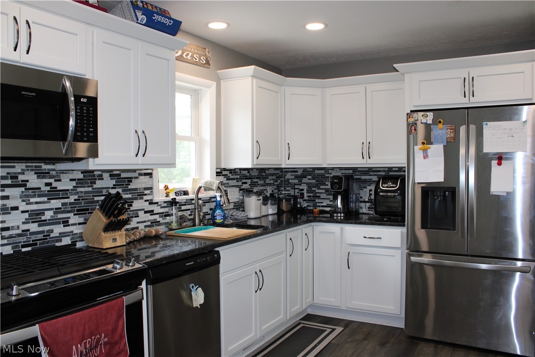 13605 Crestway Drive Brook Park OH 44142