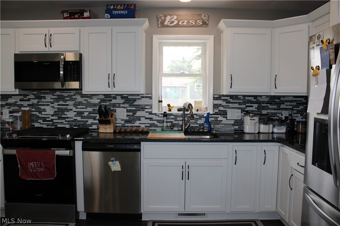 13605 Crestway Drive Brook Park OH 44142