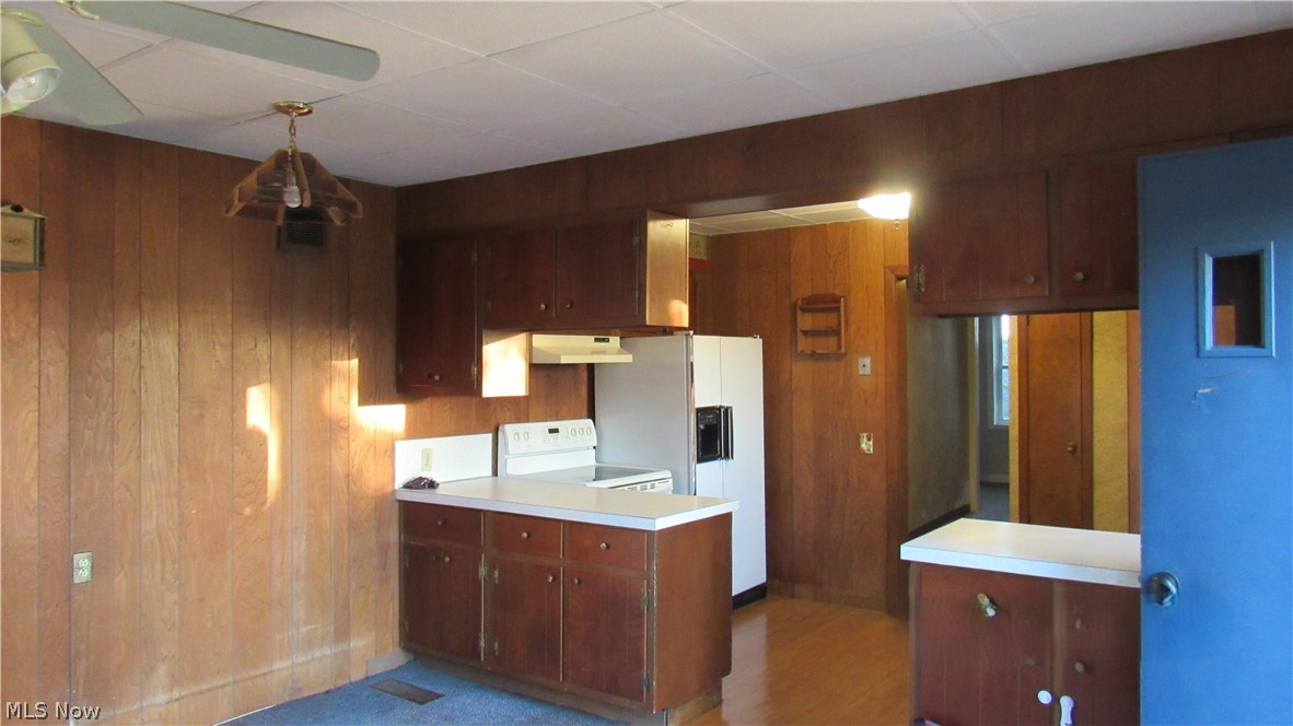 281 Brady Street Magnolia OH 44643