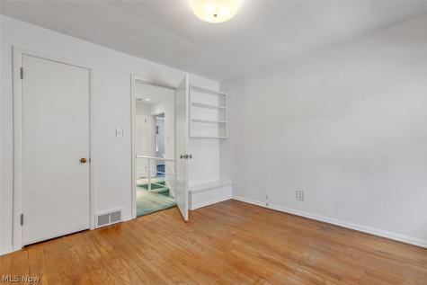 23410 E Baintree Road Beachwood OH 44122