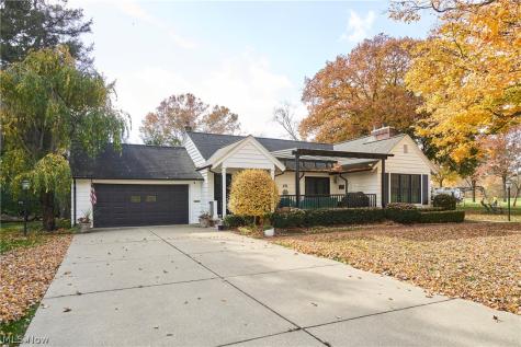 351 Overwood Road Akron OH 44313