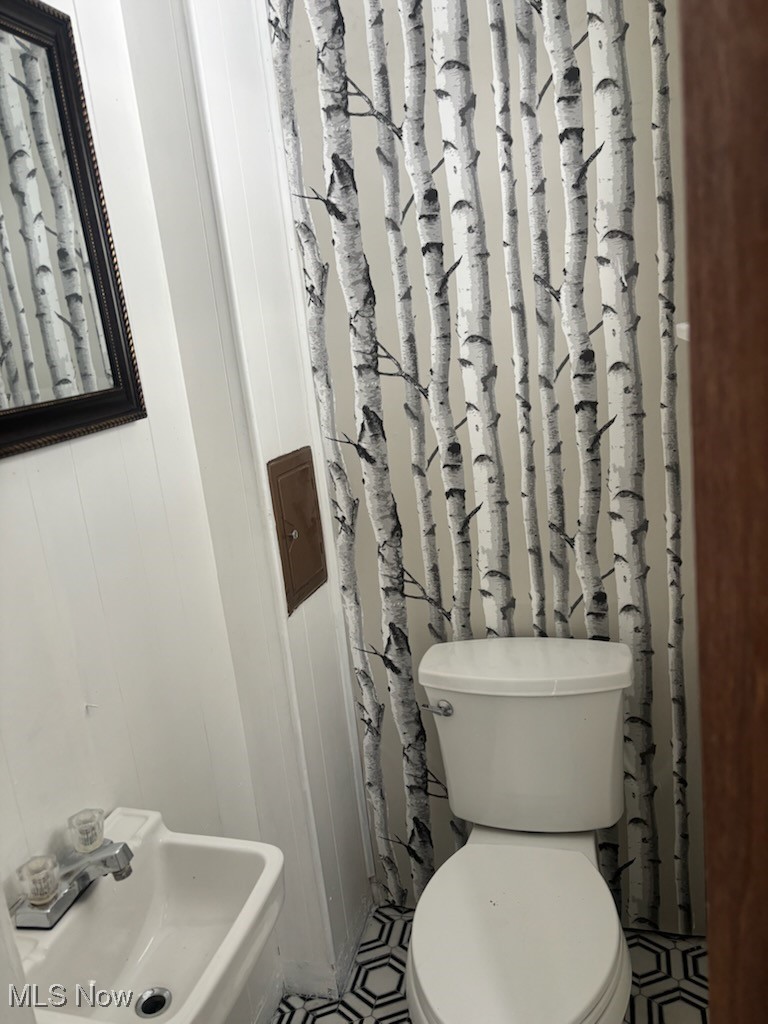 1019 Quilliams Road Cleveland Heights OH 44121