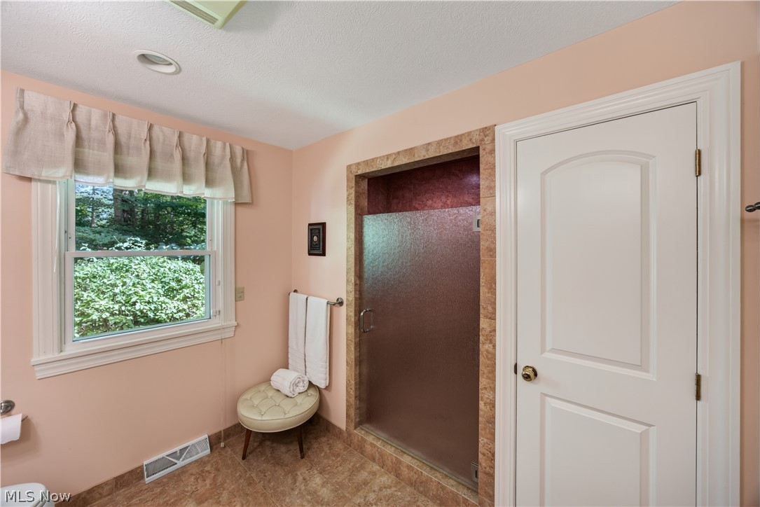 14012 Fox Hollow Drive Novelty OH 44072