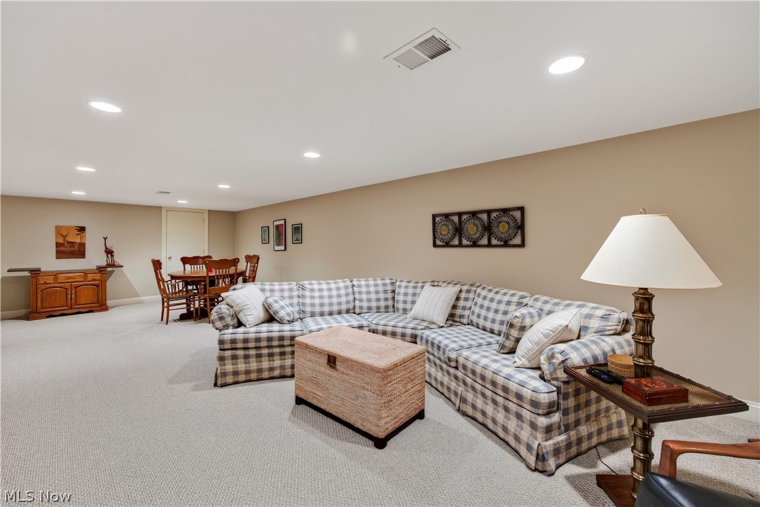 14012 Fox Hollow Drive Novelty OH 44072