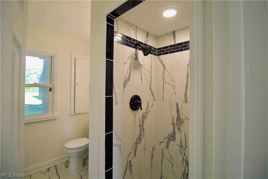 2529 Canterbury Road Cleveland Heights OH 44118