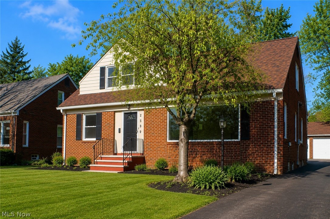2529 Canterbury Road Cleveland Heights OH 44118