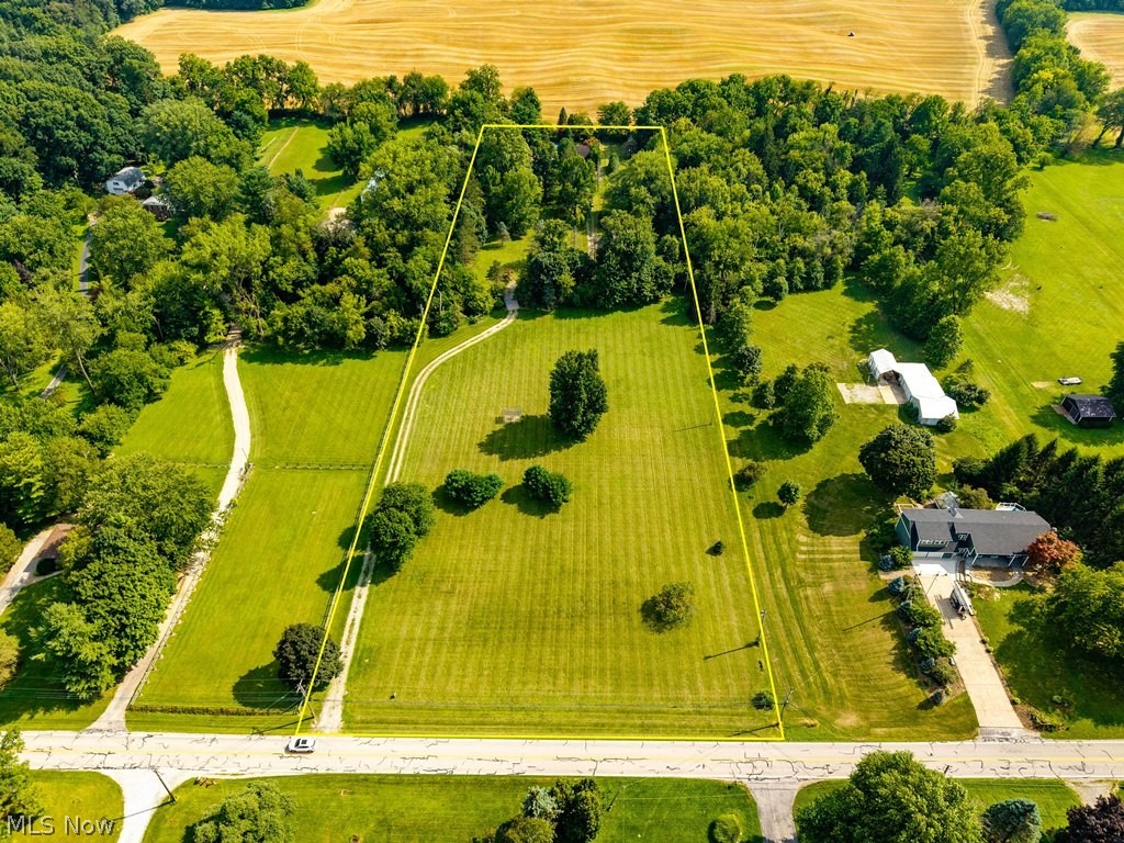 2804 Scheid Road Huron OH 44839