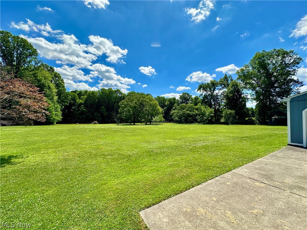 1465 Warner Road Hubbard OH 44425