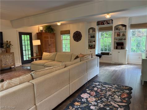 2270 Grenchen Drive Millersburg OH 44654