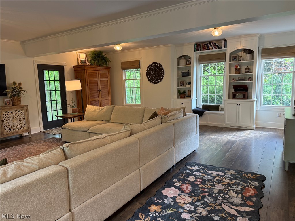 2270 Grenchen Drive Millersburg OH 44654