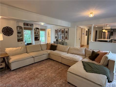 2270 Grenchen Drive Millersburg OH 44654