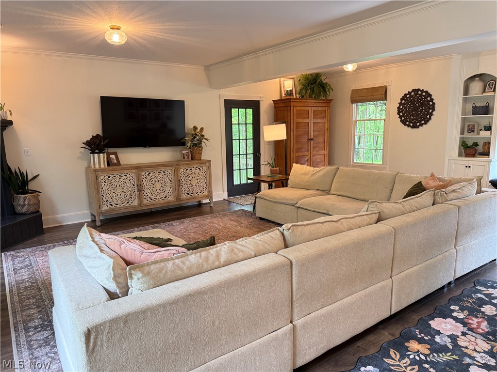2270 Grenchen Drive Millersburg OH 44654