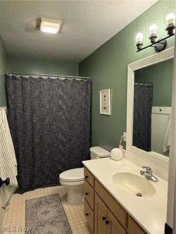 2270 Grenchen Drive Millersburg OH 44654