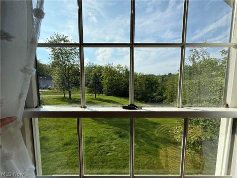 2270 Grenchen Drive Millersburg OH 44654