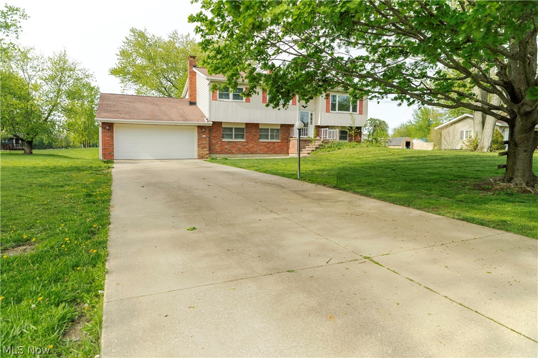 333 Kathleen Drive Jefferson OH 44047