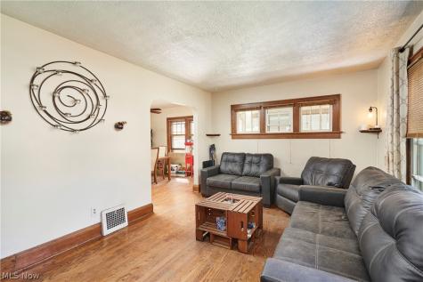 1745 9th Street Cuyahoga Falls OH 44221