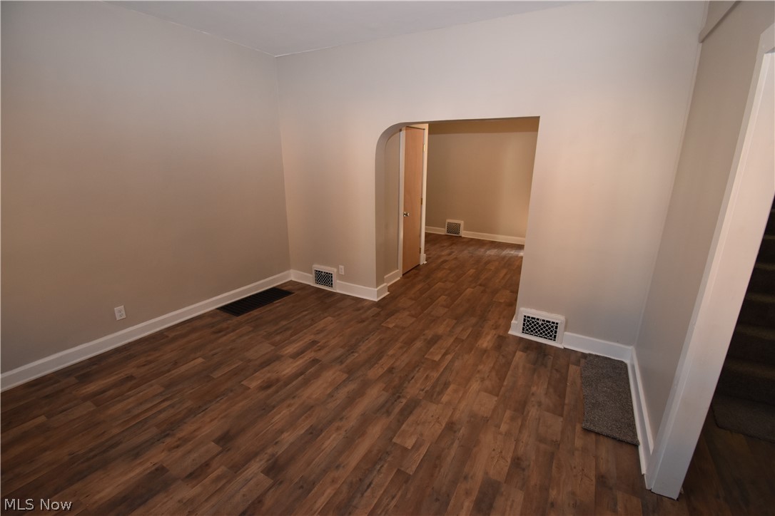 201 W Line Street Minerva OH 44657
