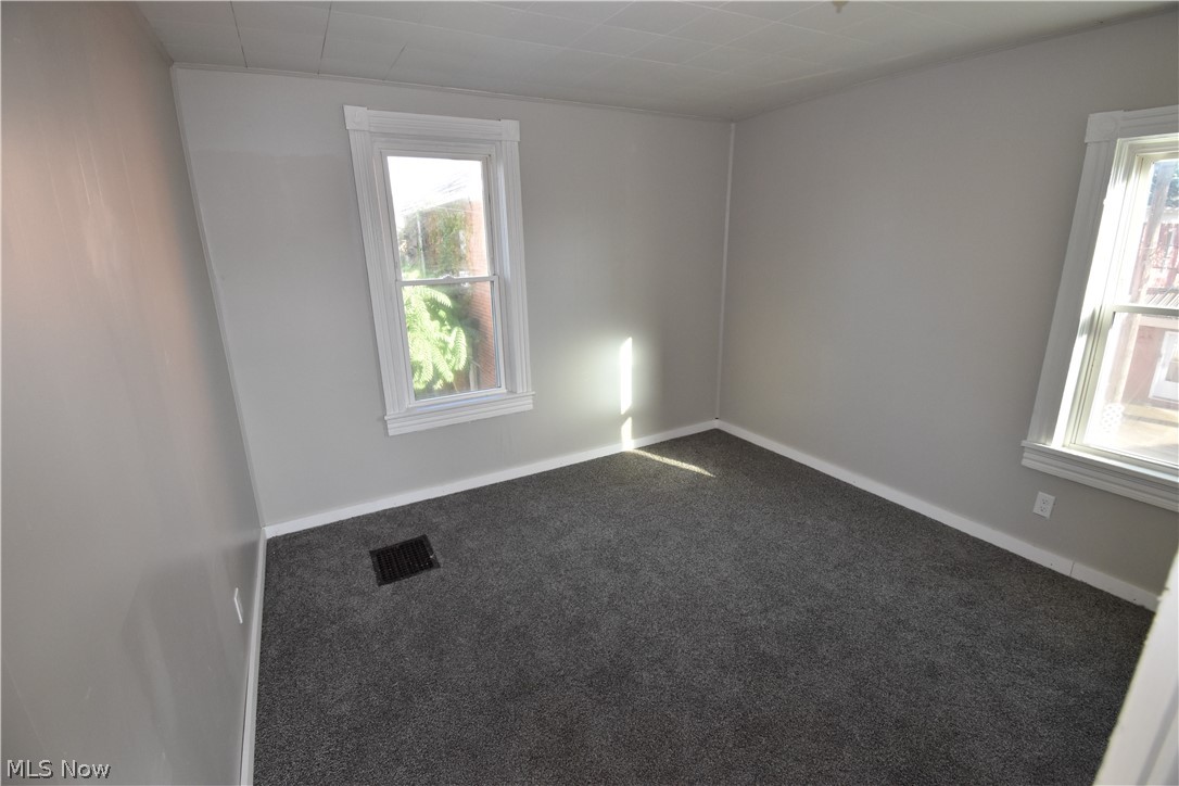 201 W Line Street Minerva OH 44657