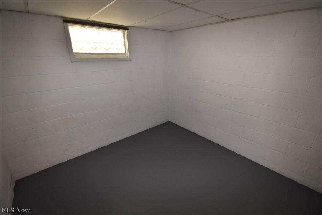 201 W Line Street Minerva OH 44657