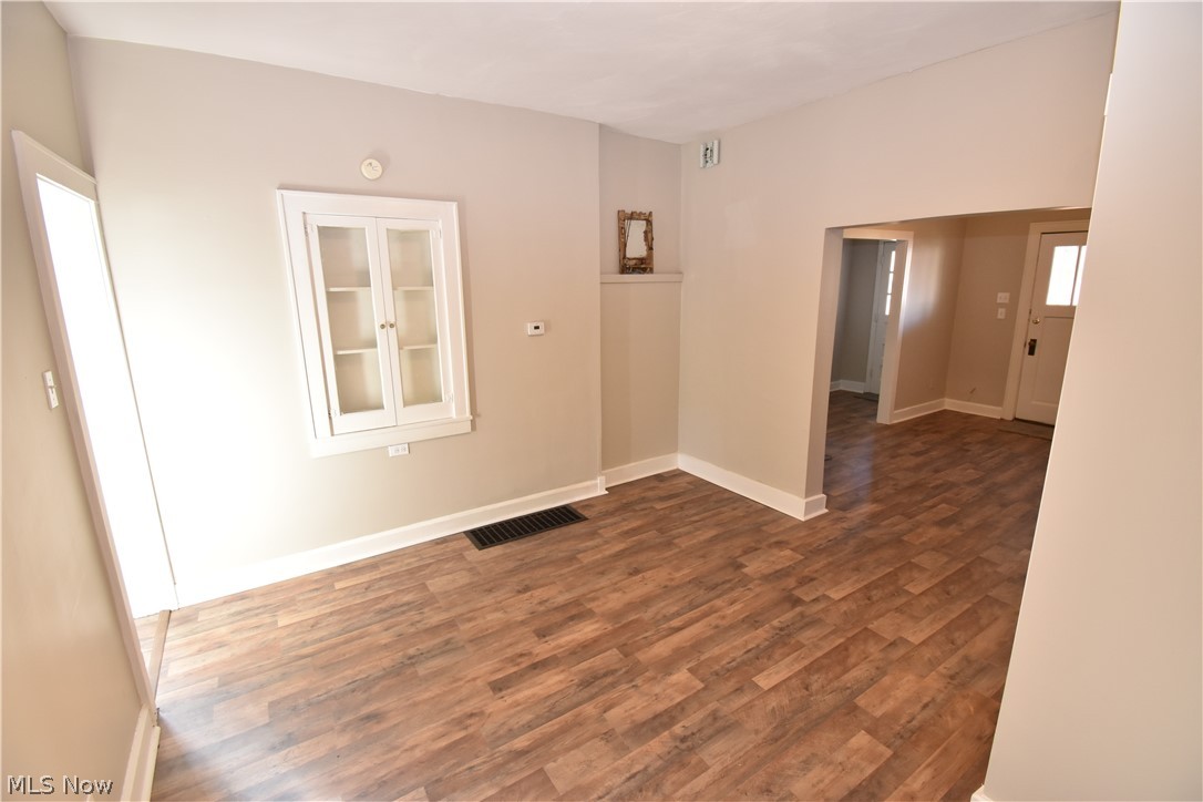 201 W Line Street Minerva OH 44657
