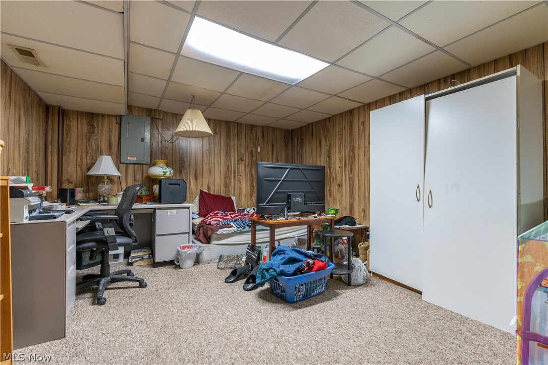 408 4th Street NE New Philadelphia OH 44663