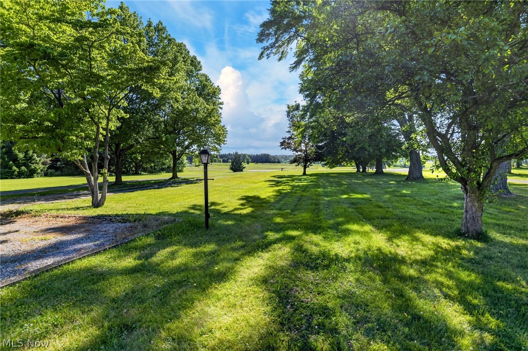 4179 Fairfield School Road Leetonia OH 44431