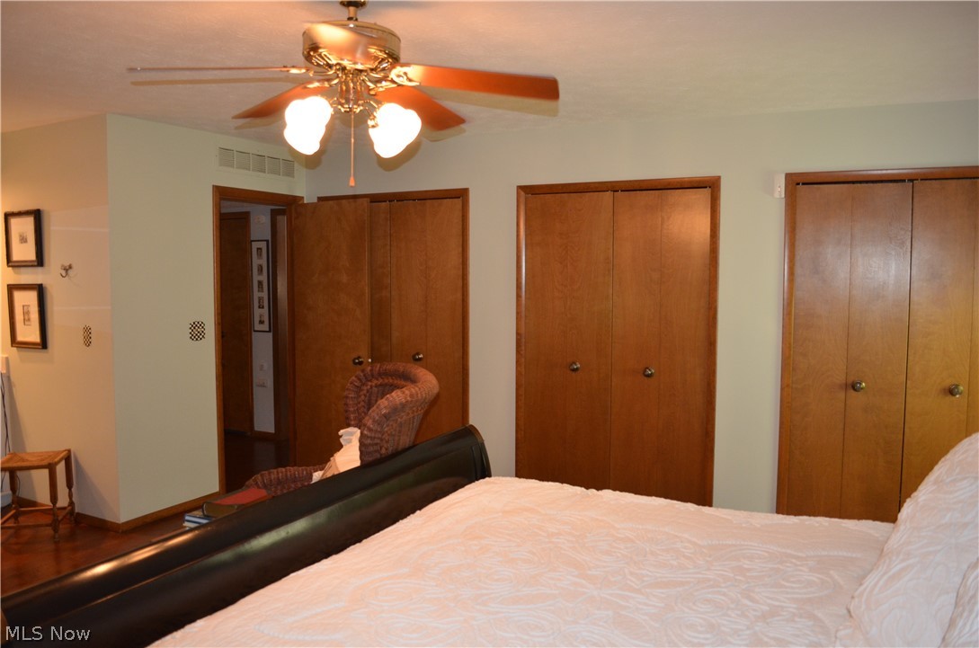 11216 Blodgett Creek Trail Strongsville OH 44149