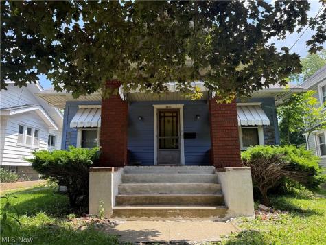1011 Chalker Street Akron OH 44310
