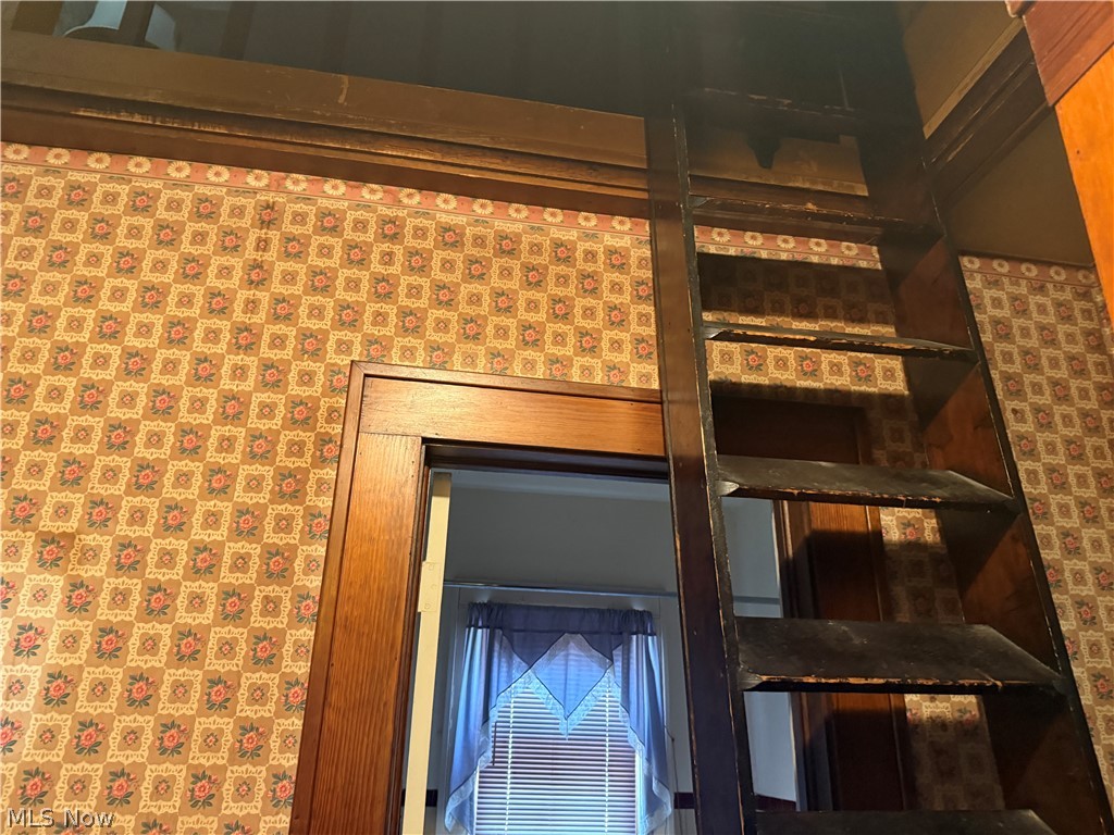 1011 Chalker Street Akron OH 44310
