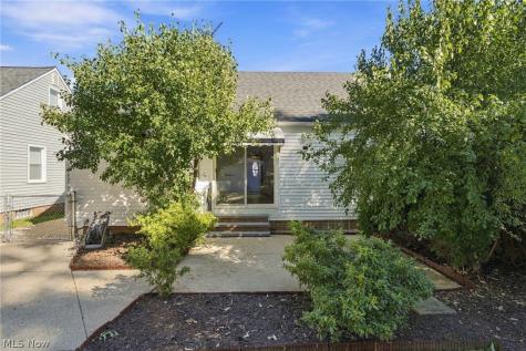 1434 Sunset Road Mayfield Heights OH 44124
