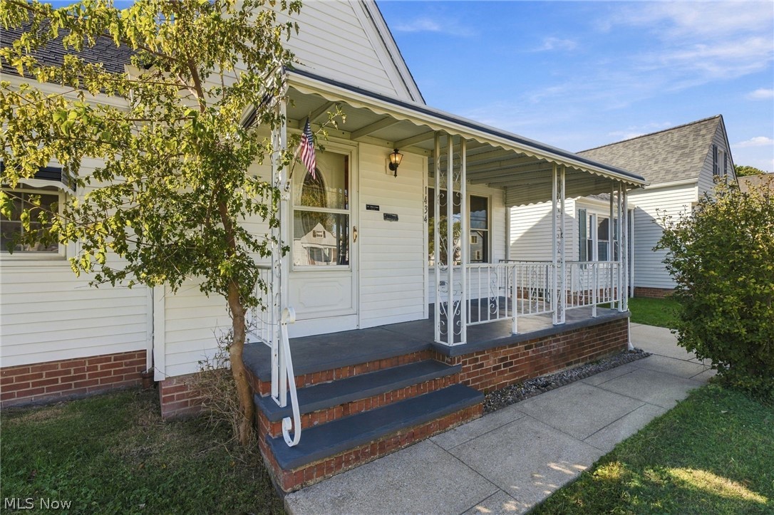 1434 Sunset Road Mayfield Heights OH 44124